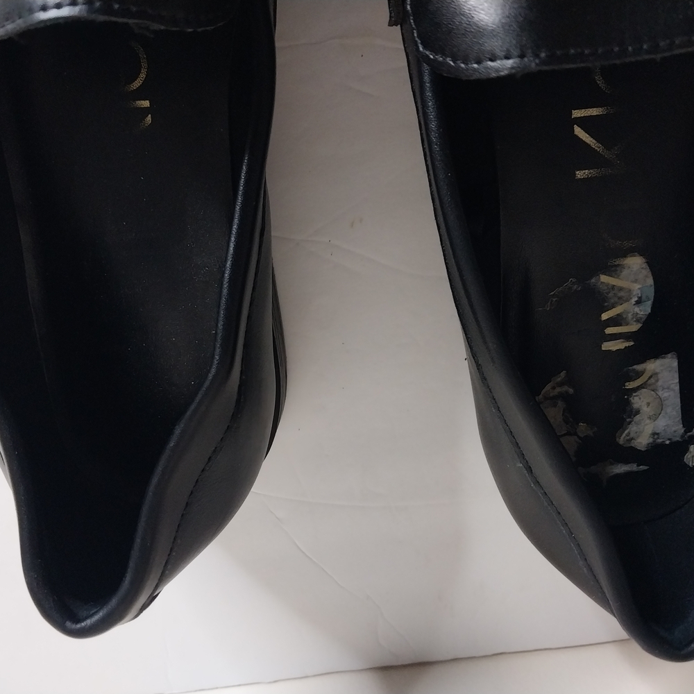 CALVIN KLEIN Size 8.5 Women's Leather Upper Black Loafers - Picture 3 of 8
